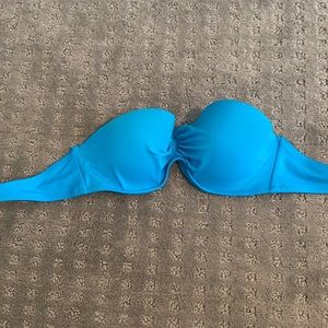 Victoria’s Secret blue 36C bikini top